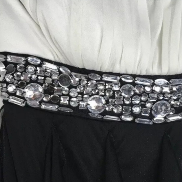 Speechless Strapless Jeweled Formal Dress White/Black Size S - Picture 2 of 6